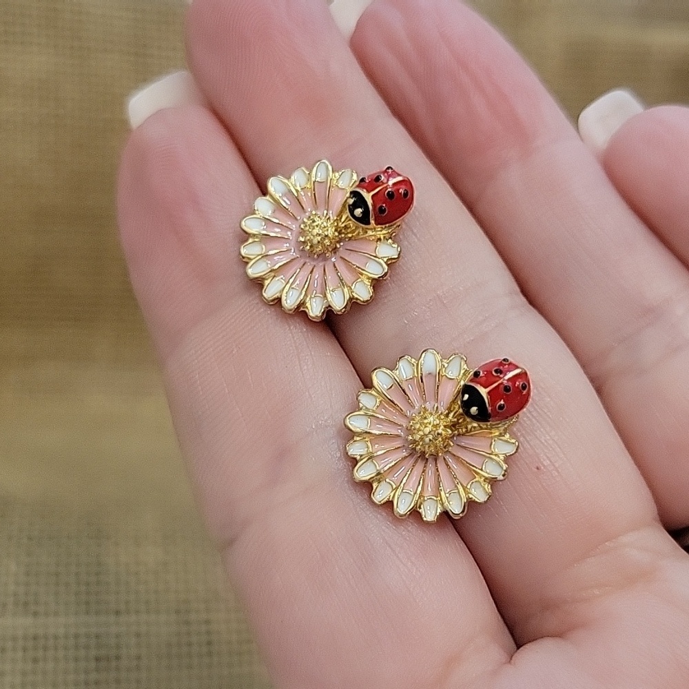 LADYBUG DAISY BLOSSOM EARRINGS - Picture 2 of 5